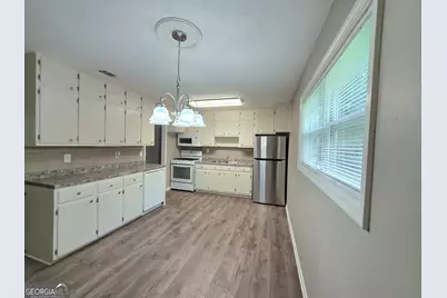 3460 Meadowview Drive, Lithia Springs, GA 30122 - Photo 7