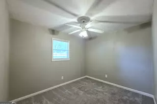 3460 Meadowview Dr, Lithia Springs, GA 30122 - Photo 9
