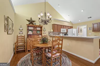 2102 Sweet Apple Circle, Alpharetta, GA 30004 - Photo 9