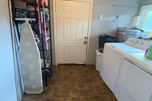 87 University St, Summerville, GA 30747 - Photo 7