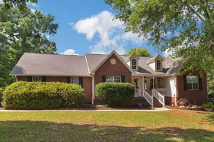 300 Farm View Ct, Locust Grove, GA 30248 - Photo 1