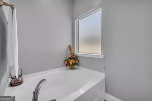 498 Brks Vlg Dr, Pendergrass, GA 30567 - Photo 25