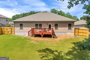 498 Brks Vlg Dr, Pendergrass, GA 30567 - Photo 37