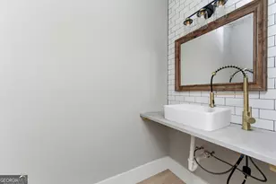 1409 Northwest Dr NW, Atlanta, GA 30318 - Photo 3