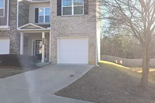10151 Benton Woods Dr, Covington, GA 30014 - Photo 5