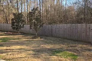 10151 Benton Woods Dr, Covington, GA 30014 - Photo 9