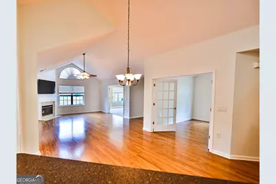 6107 Menlow Court, Cumming, GA 30041 - Photo 9
