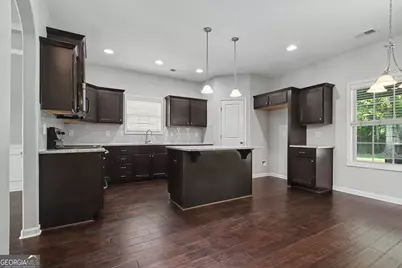 329 Briandwood Drive, Newnan, GA 30265 - Photo 5