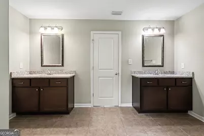 329 Briandwood Drive, Newnan, GA 30265 - Photo 23