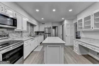 2048 Fisher Trail NE, Atlanta, GA 30345 - Photo 13