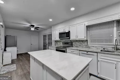 2048 Fisher Trail NE, Atlanta, GA 30345 - Photo 19