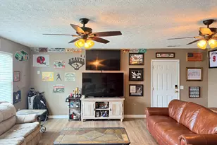 202 Shannon Ct, Thomaston, GA 30286 - Photo 5