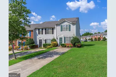 1327 Hollenbeck Lane, Riverdale, GA 30296 - Photo 1