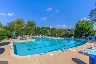 1327 Hollenbeck Ln, Riverdale, GA 30296 - Photo 13