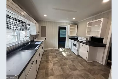451 Lambs Bridge Road, Swainsboro, GA 30401 - Photo 7