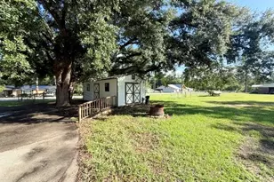 451 Lambs Bridge Rd, Swainsboro, GA 30401 - Photo 21