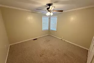 451 Lambs Bridge Rd, Swainsboro, GA 30401 - Photo 13