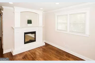 1339 Holcomb Avenue, East Point, GA 30344 - Photo 9