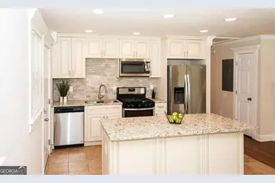 1339 Holcomb Avenue, East Point, GA 30344 - Photo 15