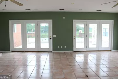 338 Lakeview Drive, Baxley, GA 31513 - Photo 15
