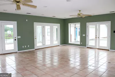 338 Lakeview Drive, Baxley, GA 31513 - Photo 13