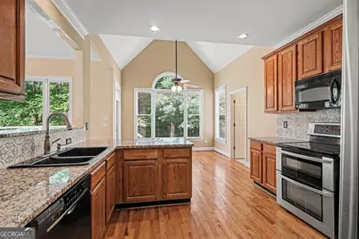 1389 Turtlebrook Lane, Lawrenceville, GA 30043 - Photo 15