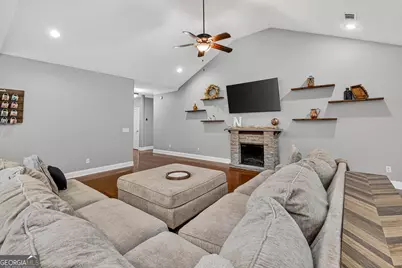 400 Belmont Circle, Brunswick, GA 31525 - Photo 11