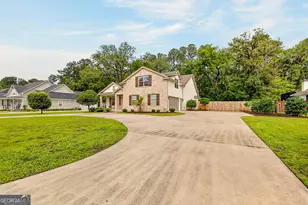 400 Belmont Cir, Brunswick, GA 31525 - Photo 3