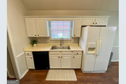 525 Sugarloaf Drive, Macon, GA 31204 - Photo 11