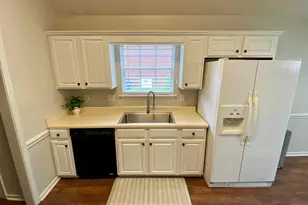 525 Sugarloaf Dr, Macon, GA 31204 - Photo 11