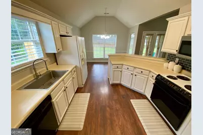 525 Sugarloaf Drive, Macon, GA 31204 - Photo 9