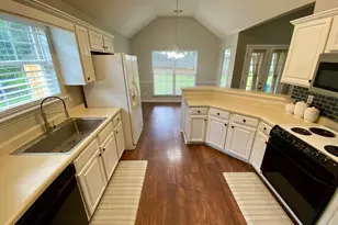 525 Sugarloaf Dr, Macon, GA 31204 - Photo 9
