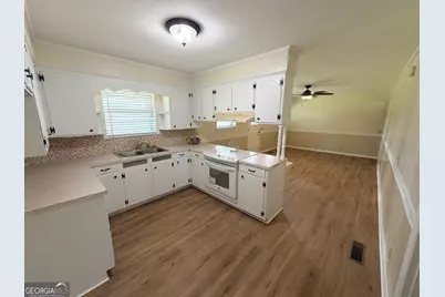 146 Lincoln Avenue, Fitzgerald, GA 31750 - Photo 11