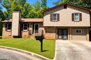 4431 Autumn Hill Dr, Stone Mountain, GA 30083 - Photo 1