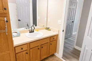 4431 Autumn Hill Dr, Stone Mountain, GA 30083 - Photo 29