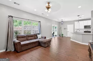 2865 Stonehenge Ct, Cumming, GA 30041 - Photo 9
