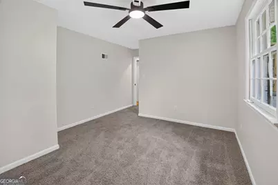 657 Overlook Court, Jonesboro, GA 30238 - Photo 15