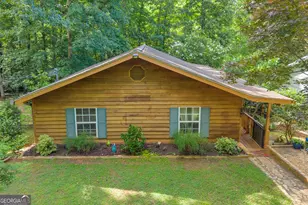 776 Normandy Trail, Lavonia, GA 30553 - Photo 1