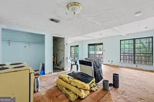 6435 Woodstone Terrace, Morrow, GA 30260 - Photo 5