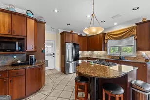240 Fairways Dr, Warner Robins, GA 31088 - Photo 15