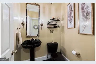 240 Fairways Drive, Warner Robins, GA 31088 - Photo 23