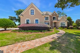240 Fairways Dr, Warner Robins, GA 31088 - Photo 1