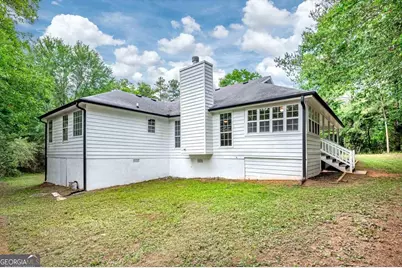 2410 Overlook Drive SW, Conyers, GA 30094 - Photo 5