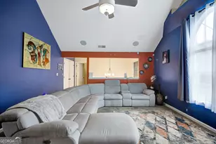 1412 Pebble Beach Ln, Hampton, GA 30228 - Photo 9