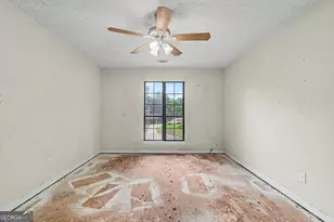 8326 Commanche Ct, Jonesboro, GA 30236 - Photo 11
