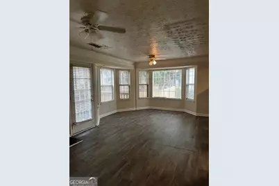 5675 Hampton Court, College Park, GA 30349 - Photo 7