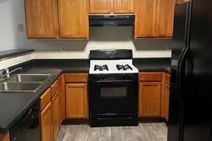 5675 Hampton Ct, College Park, GA 30349 - Photo 11