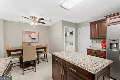 8409 Waverly Drive, Jonesboro, GA 30236 - Photo 19