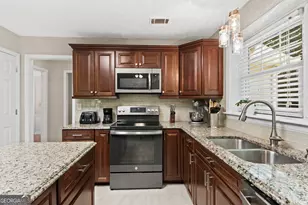 8409 Waverly Dr, Jonesboro, GA 30236 - Photo 15