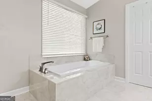8409 Waverly Dr, Jonesboro, GA 30236 - Photo 31